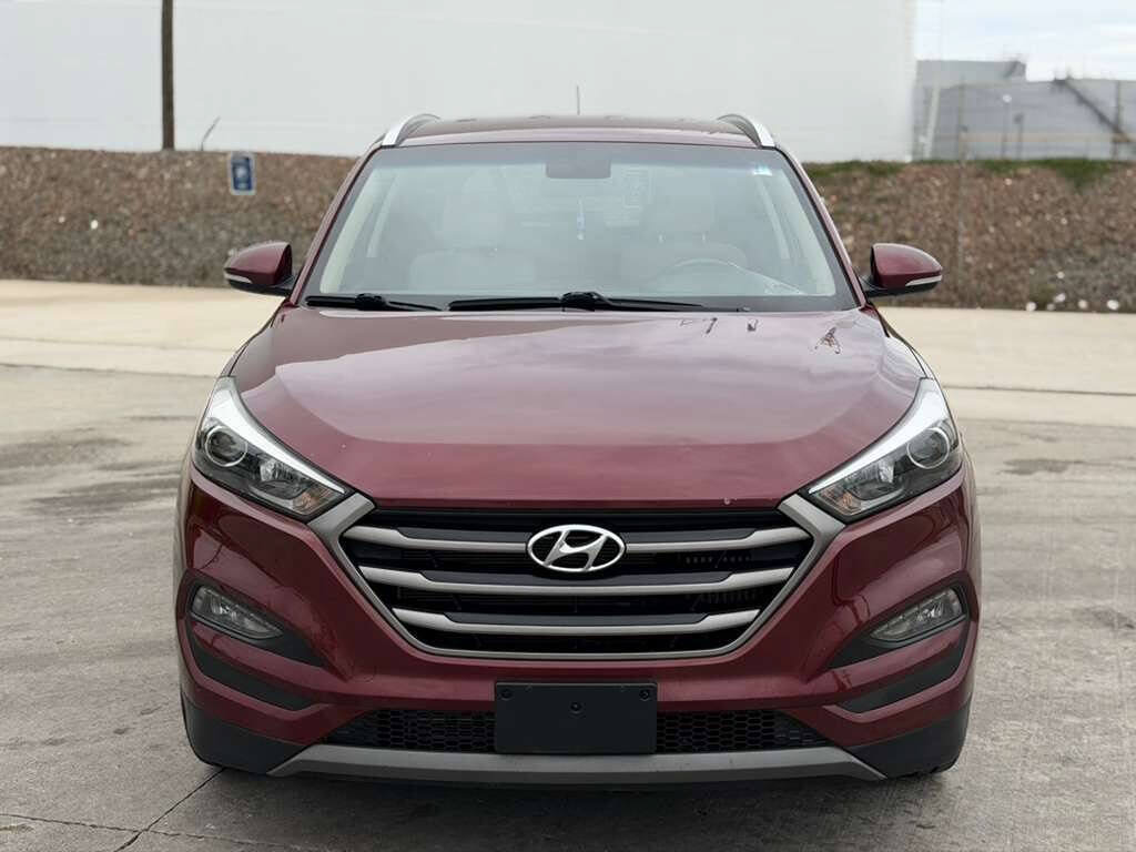 Used 2016 Hyundai Tucson Sport AWD/4WD image 2