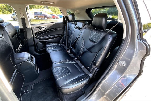 Used 2024 Ford Edge Titanium AWD/4WD image 22