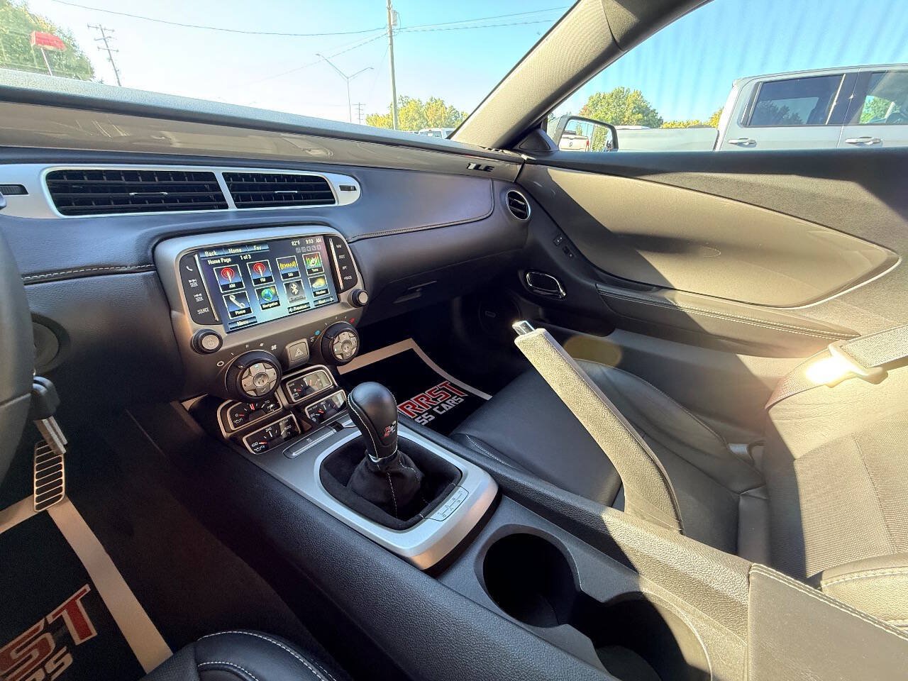 Used 2015 Chevrolet Camaro SS w/ SS Performance Package RWD image 30