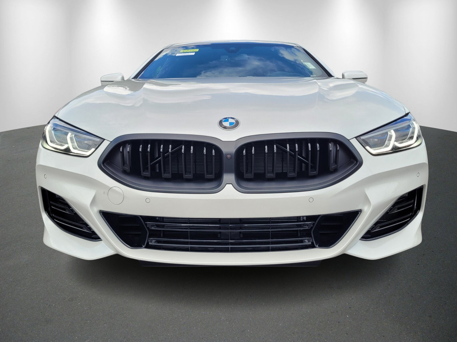 Used 2026 BMW 840i w/ M Sport Professional Package RWD image 2
