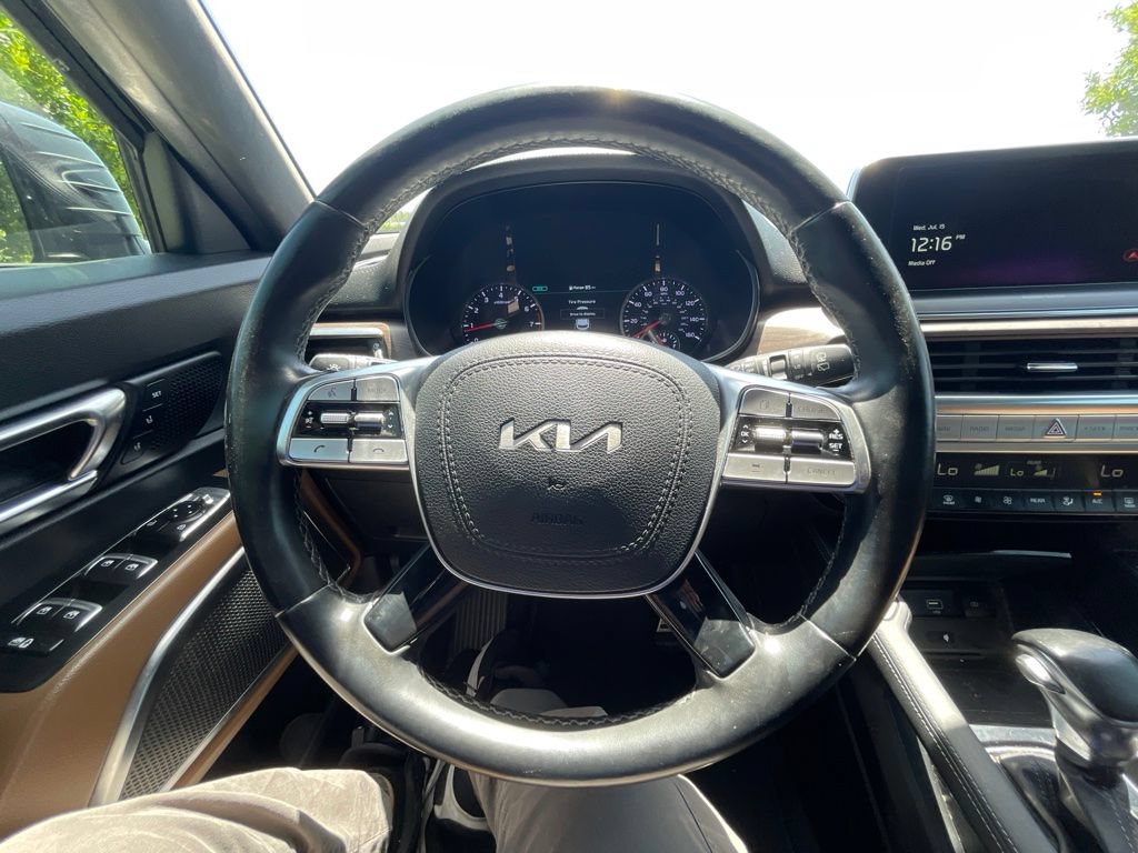 Used 2022 Kia Telluride SX w/ SX Prestige Package AWD/4WD image 12