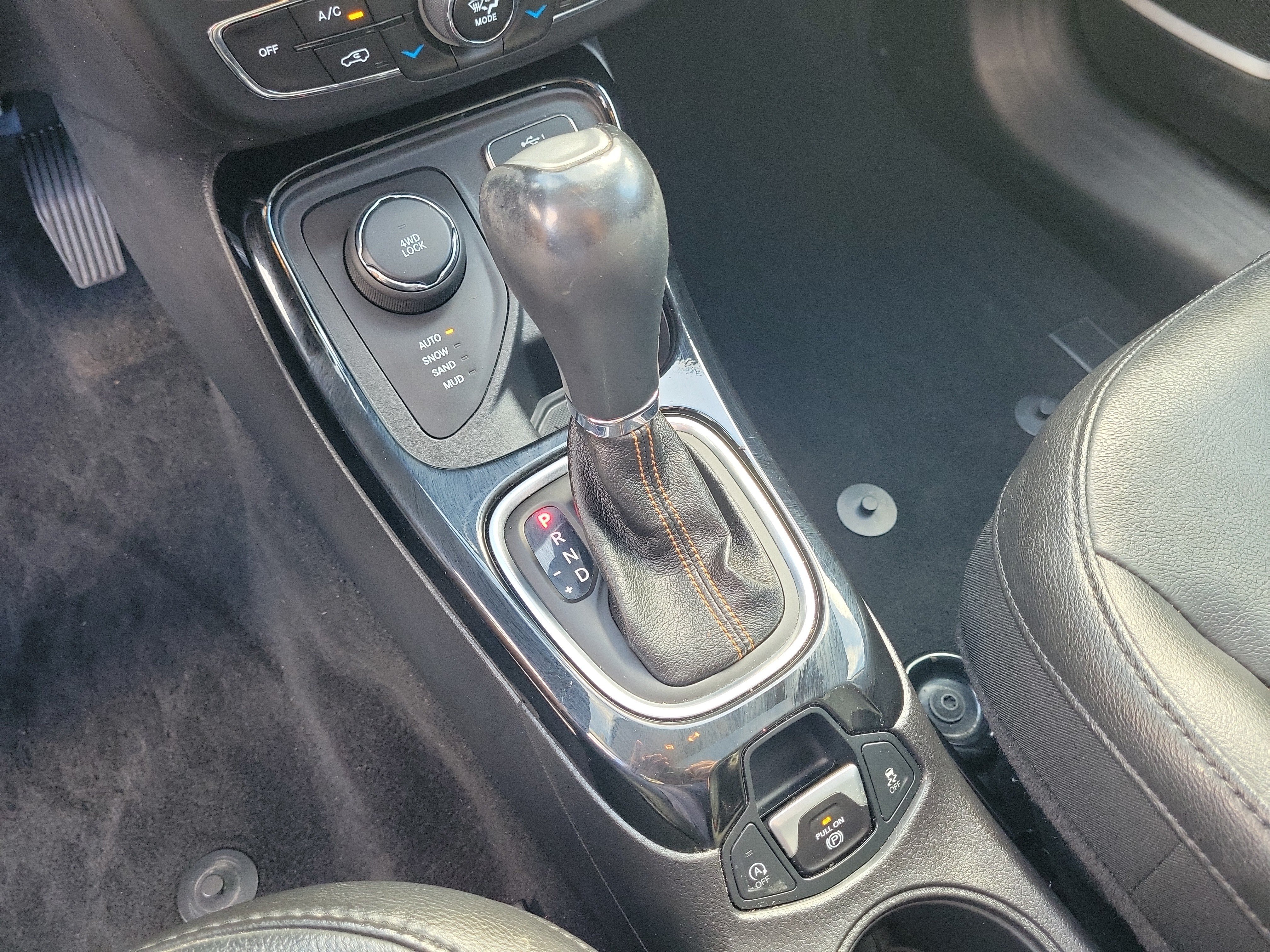 Used 2019 Jeep Compass Limited AWD/4WD image 21