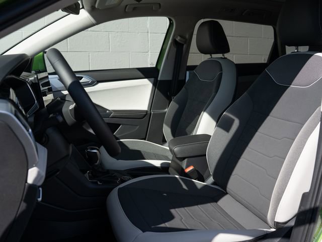 New 2026 Volkswagen Taos SE AWD/4WD image 8