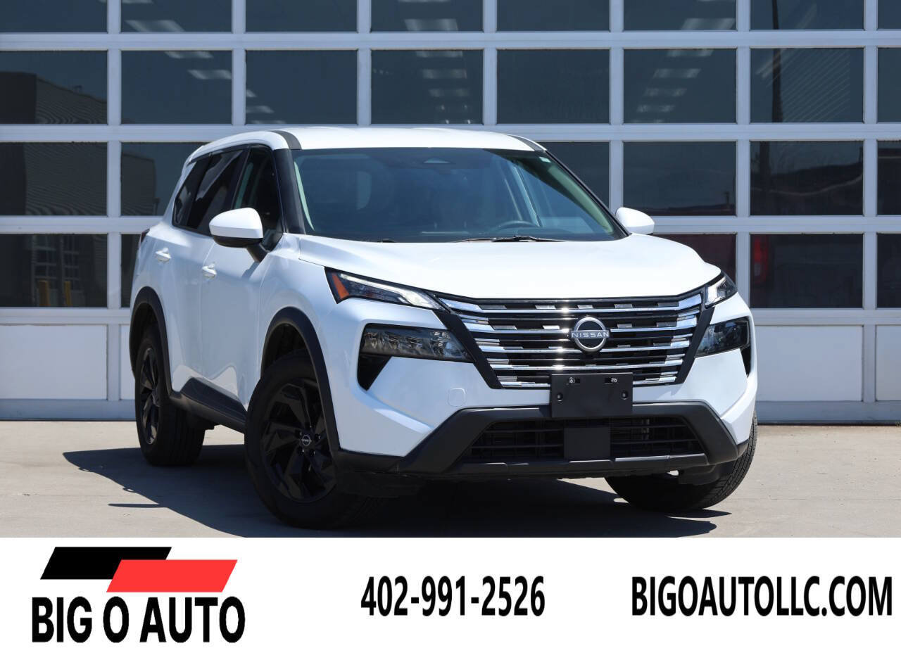 Used 2025 Nissan Rogue SV