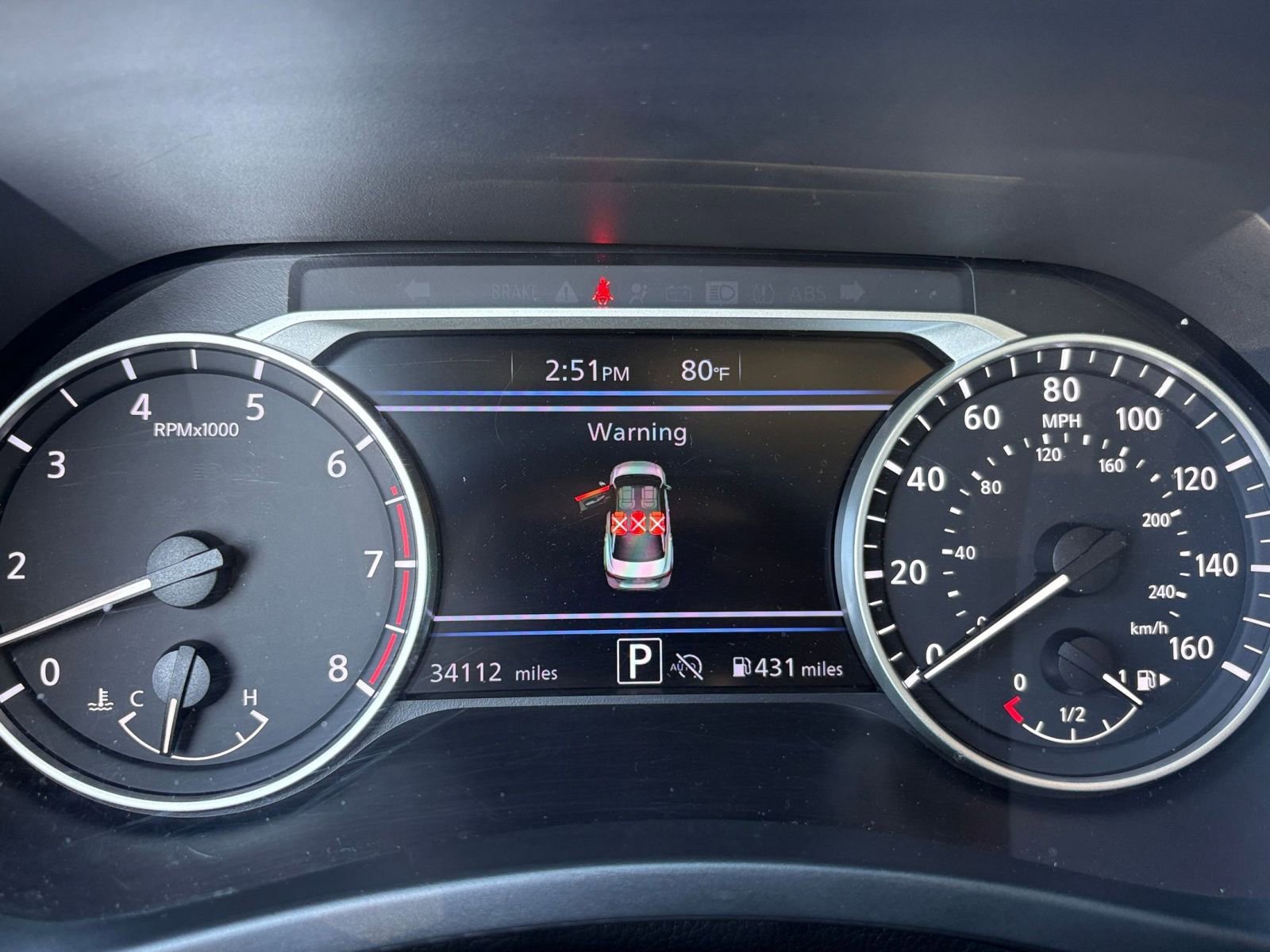 Used 2025 Nissan Sentra SV FWD image 38