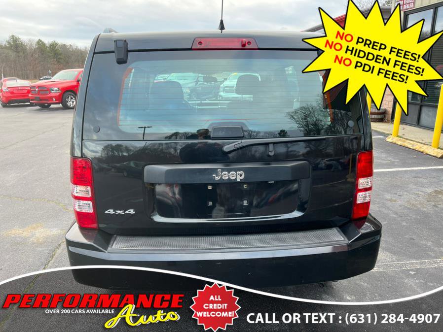 Used 2012 Jeep Liberty Sport AWD/4WD image 14