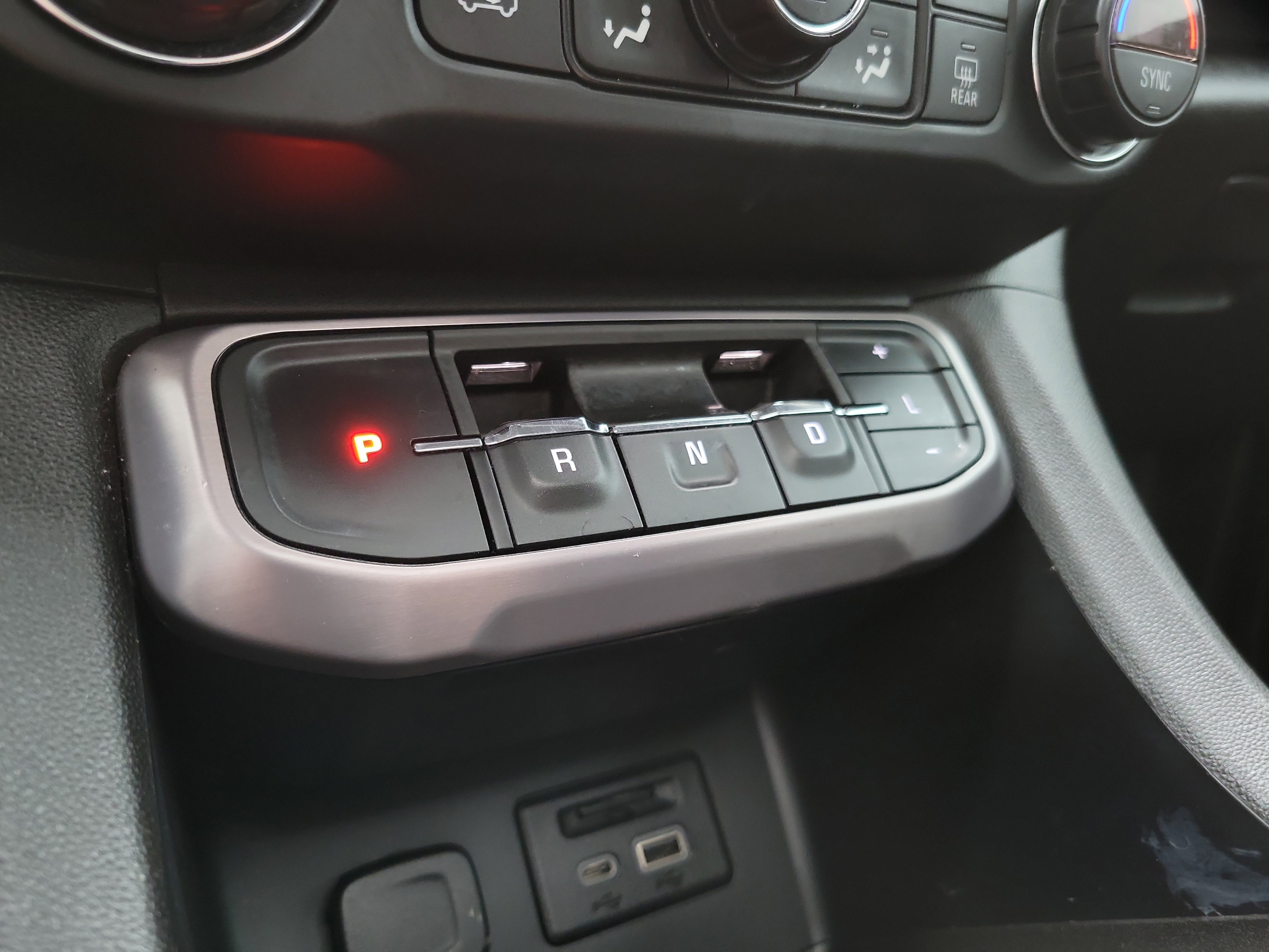 Used 2020 GMC Acadia AT4 w/ Driver Alert Package II image 36