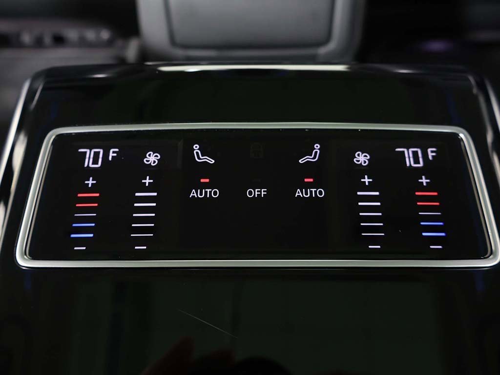 Used 2023 Audi S8 w/ S8 Black Optic Plus Package image 56