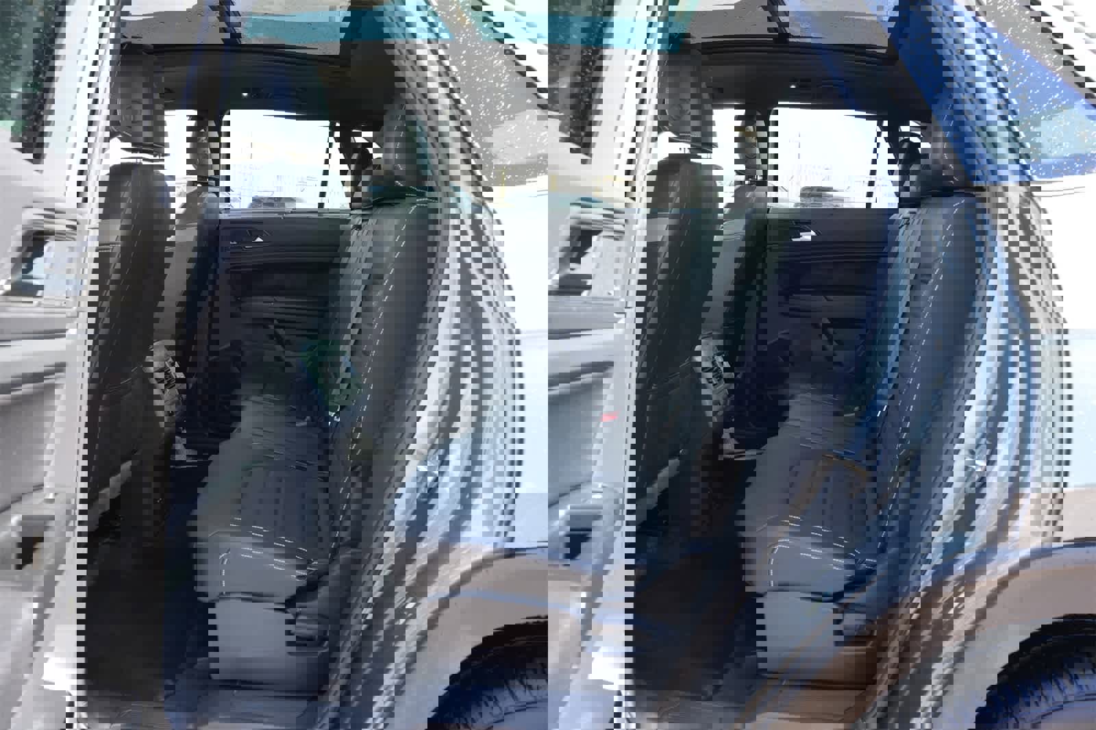 Used 2020 Volkswagen Atlas Cross Sport SEL Premium R-Line image 19