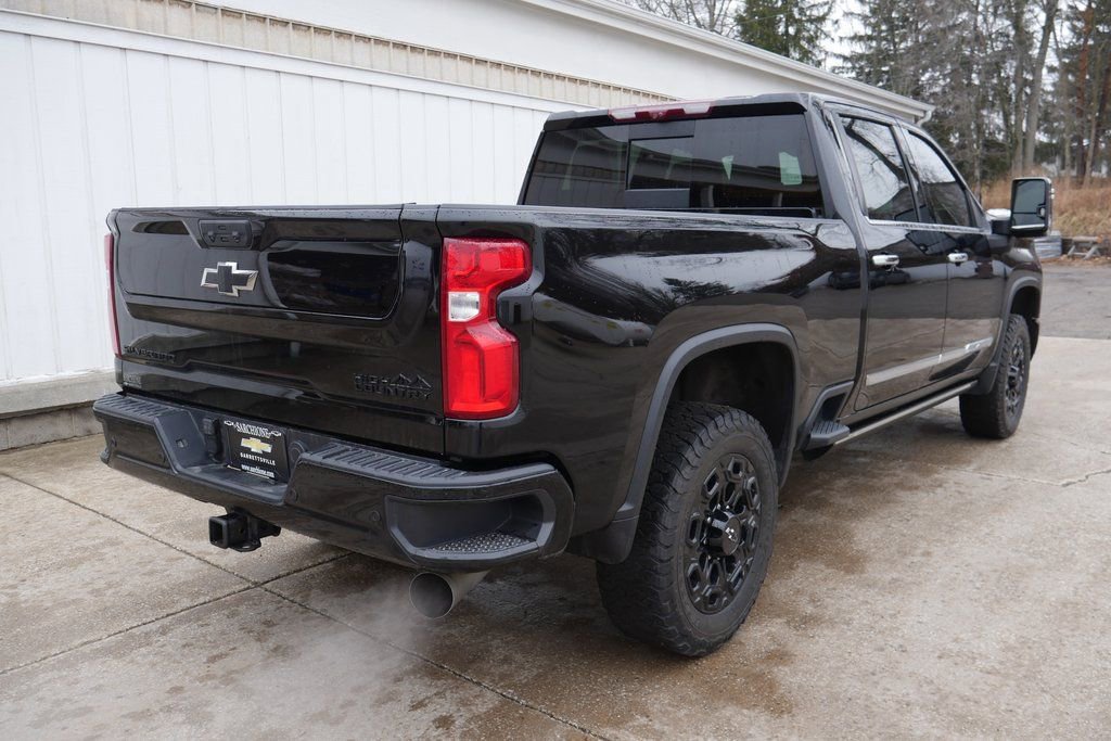 Used 2024 Chevrolet Silverado 2500 High Country w/ High Country Premium Package image 7