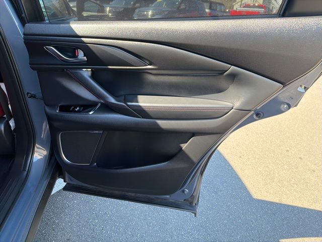 Used 2022 MAZDA CX-9 Carbon Edition image 16