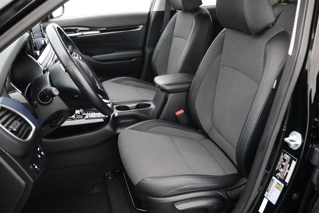 Used 2023 Kia Seltos S AWD/4WD image 14