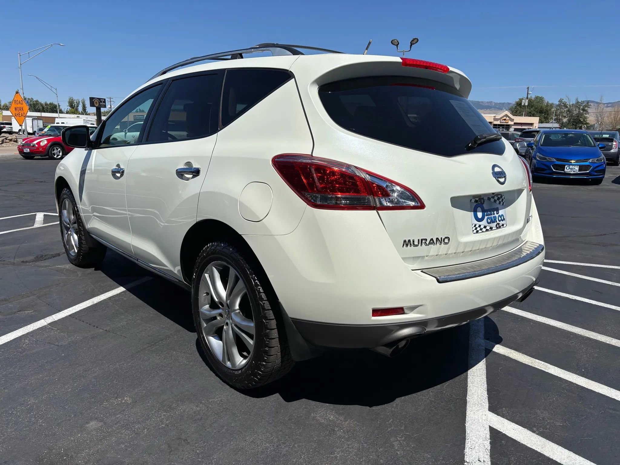 Used 2011 Nissan Murano LE w/ Navigation Pkg image 4
