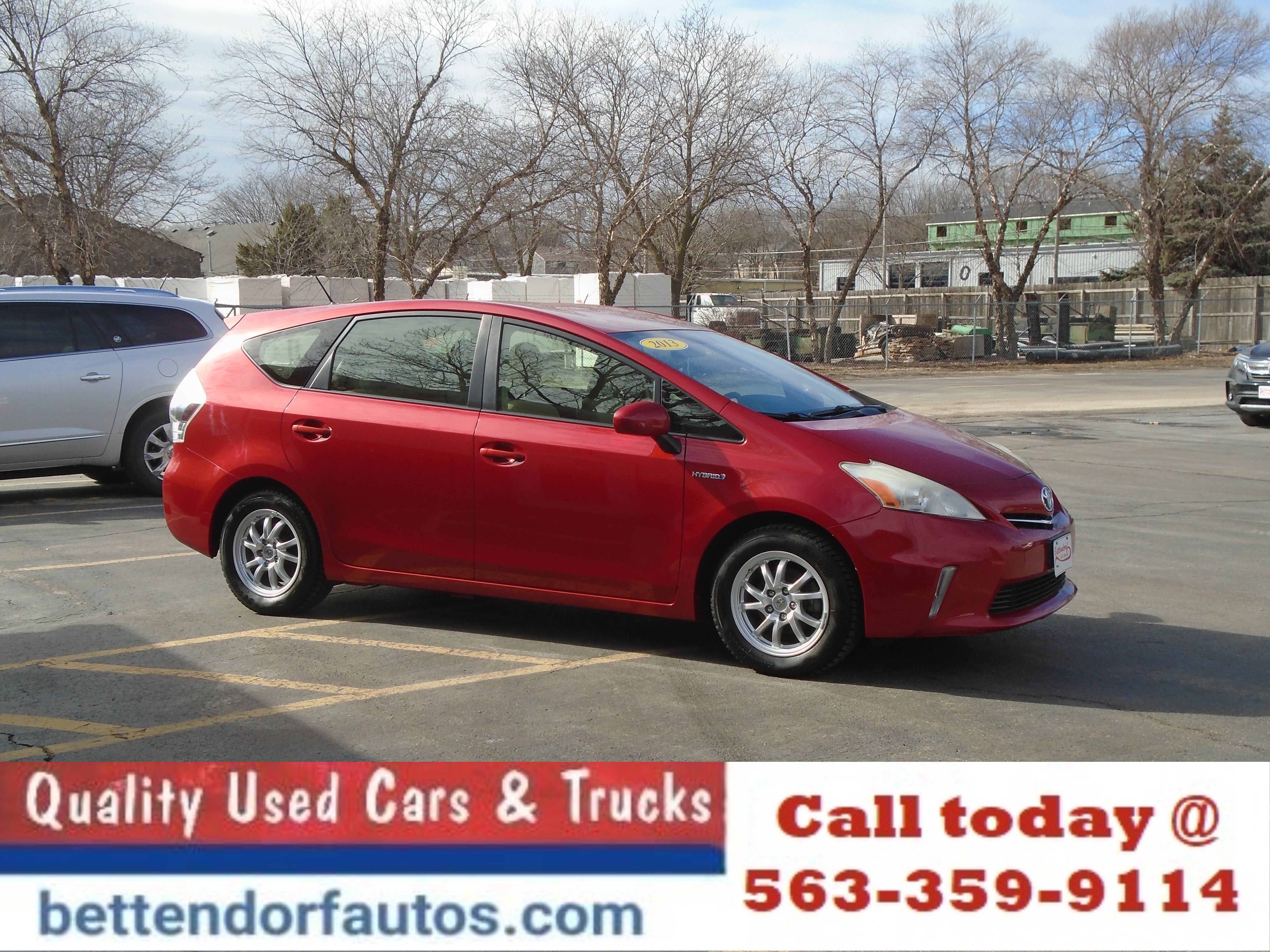 Used 2013 Toyota Prius V Three FWD image 5