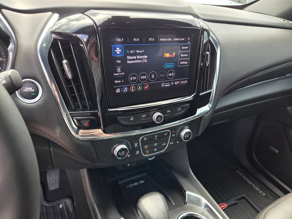 Used 2023 Chevrolet Traverse RS FWD image 26