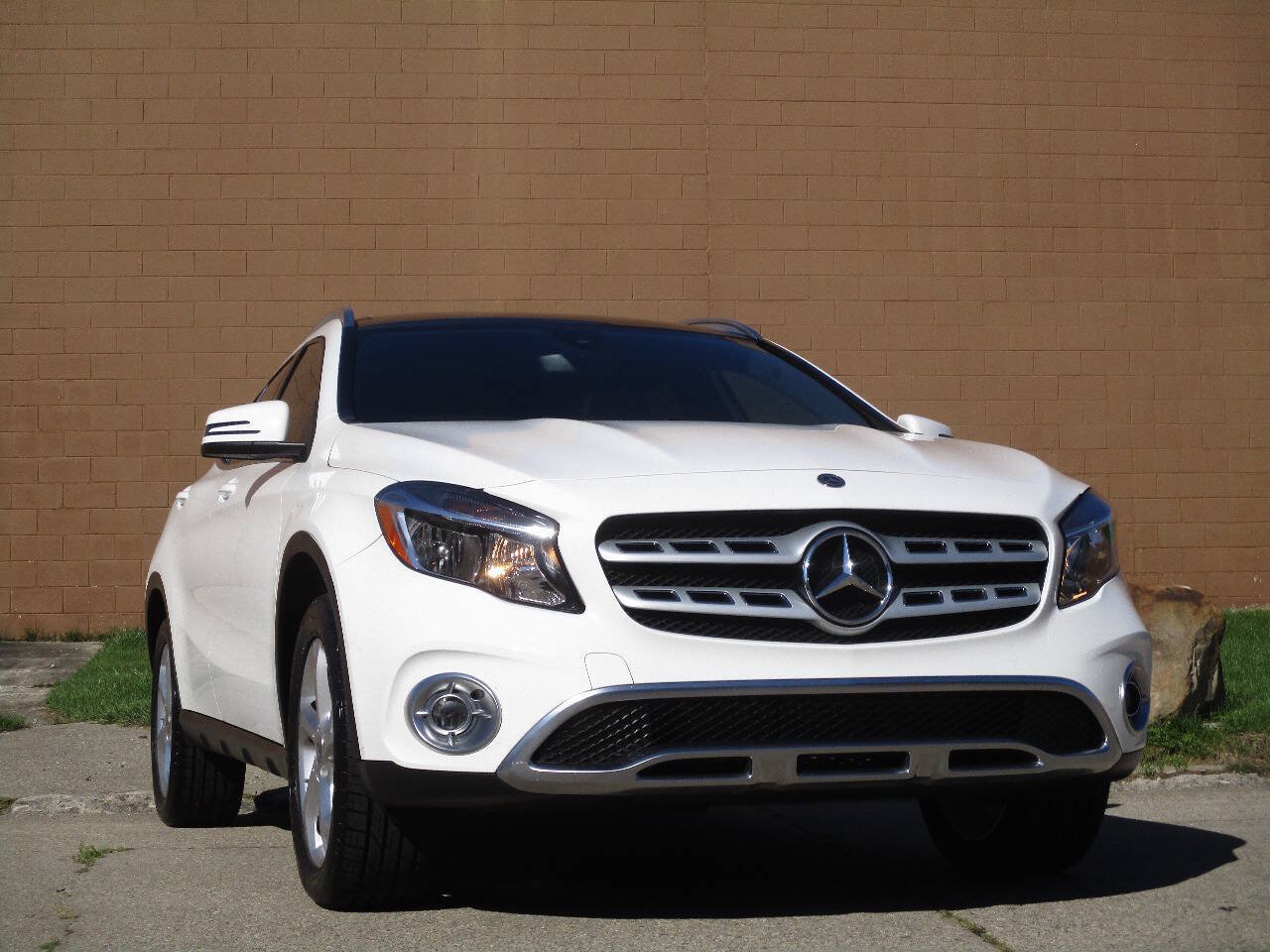 Used 2018 Mercedes-Benz GLA 250 4MATIC image 11