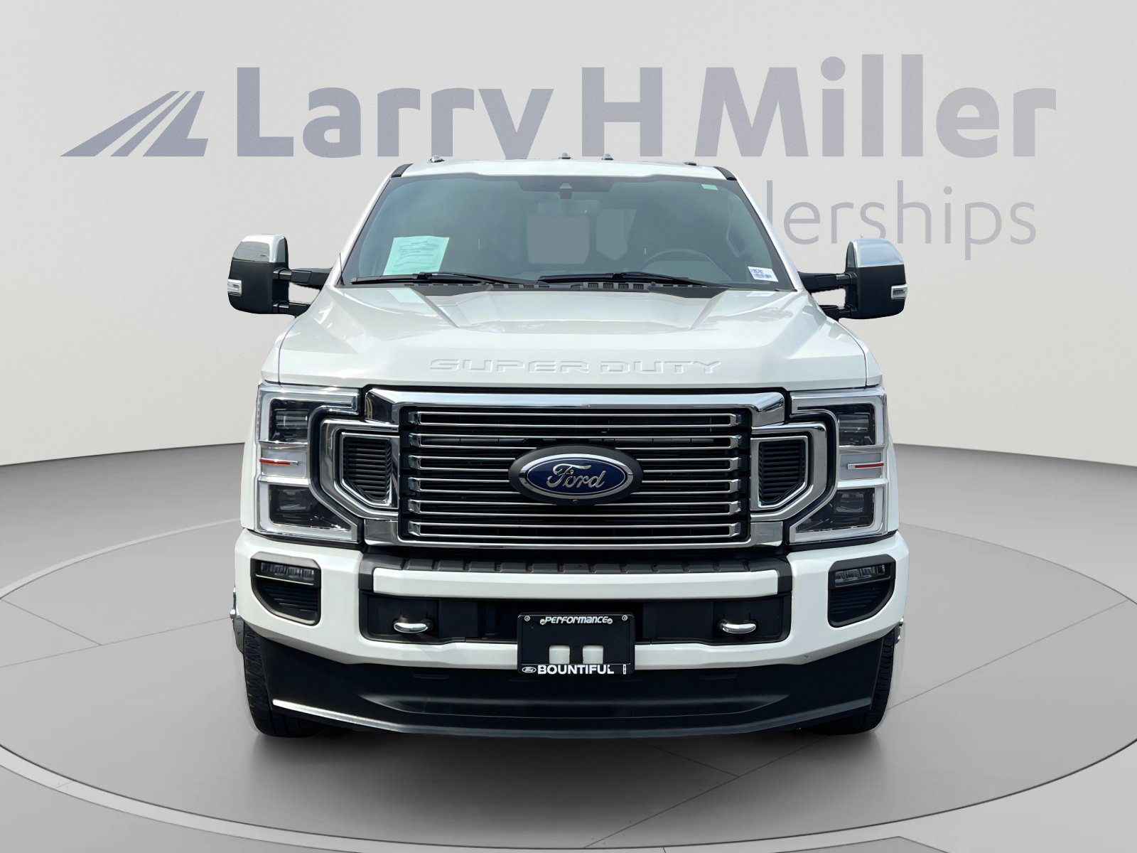 Certified 2021 Ford F350 Platinum w/ FX4 Off-Road Package AWD/4WD image 8