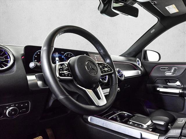 Used 2023 Mercedes-Benz GLB 250 4MATIC image 10