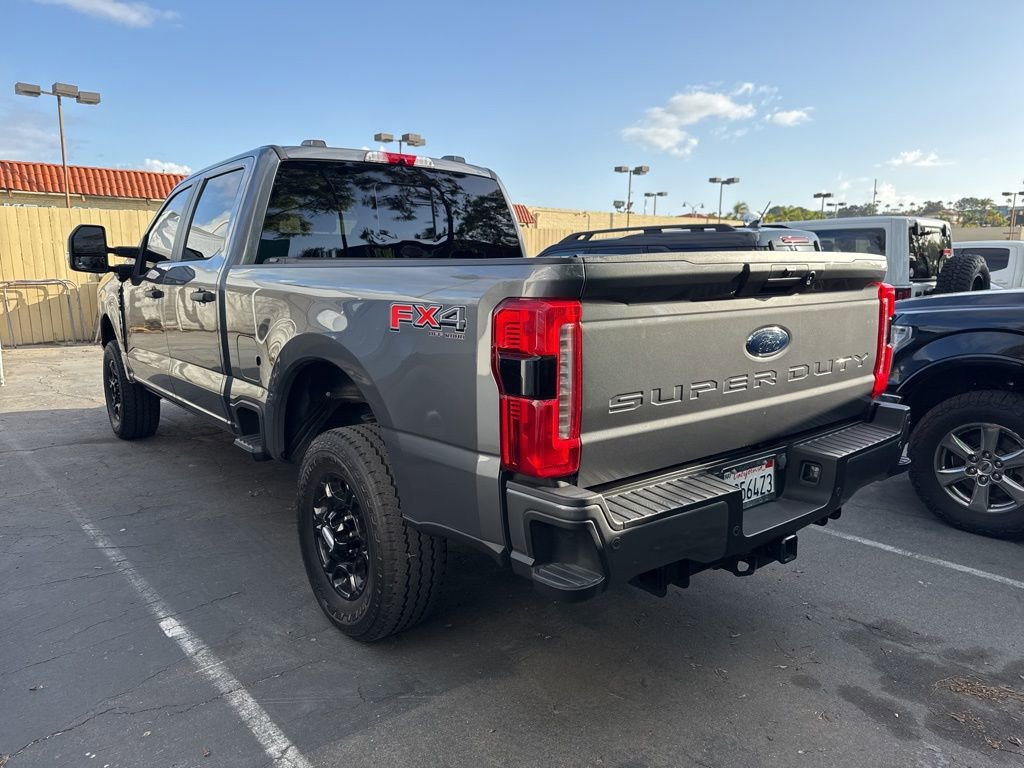 Used 2024 Ford F250 XL w/ STX Appearance Package AWD/4WD image 4
