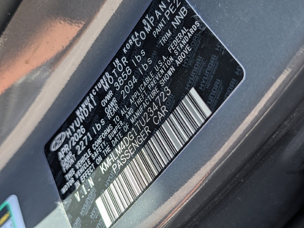 Used 2026 Hyundai Elantra Sport FWD image 35