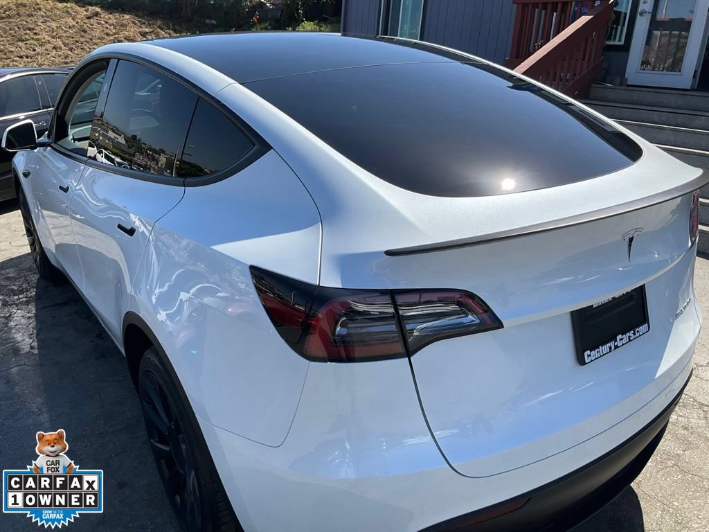 Used 2023 Tesla Model Y Long Range AWD/4WD image 92