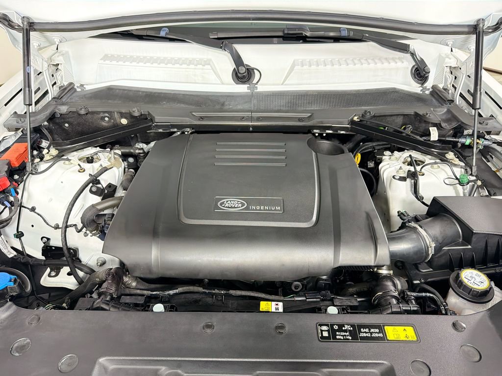 Certified 2023 Land Rover Defender 110 S AWD/4WD image 32