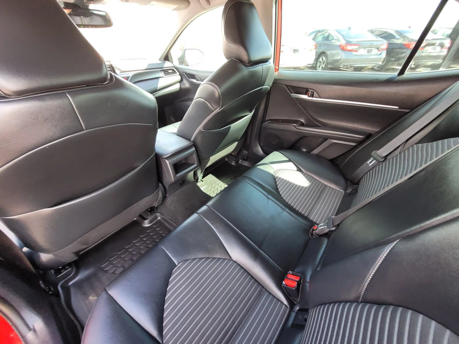 Used 2024 Toyota Camry SE w/ Convenience Package FWD image 19