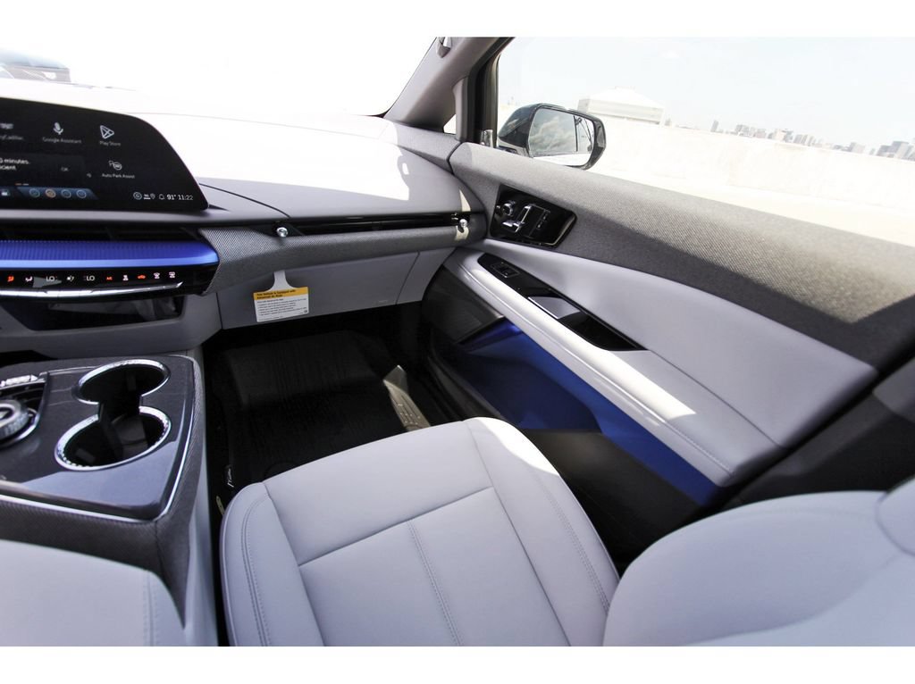 New 2027 Cadillac Optiq Luxury AWD/4WD image 10