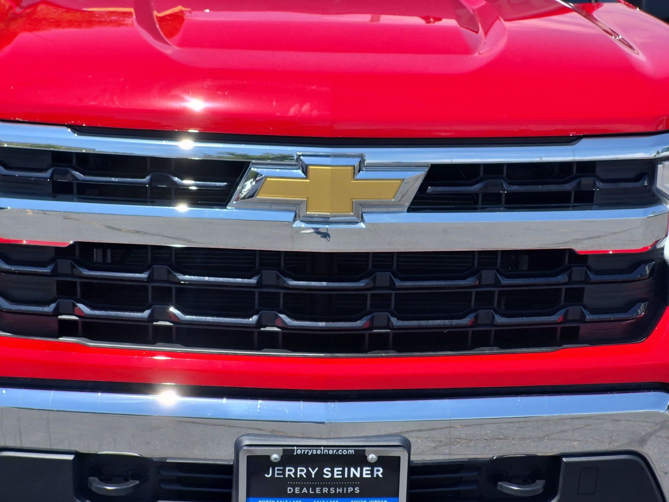 Certified 2026 Chevrolet Silverado 1500 LT w/ Leather Package AWD/4WD image 10