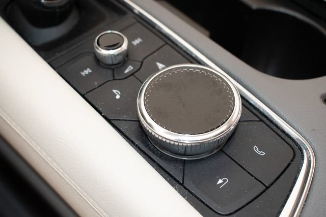 Used 2020 Cadillac XT5 Premium Luxury AWD/4WD image 34