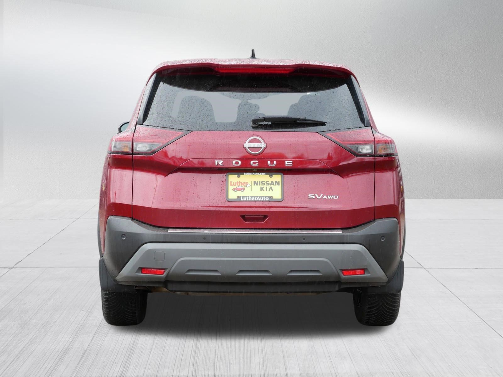 Certified 2022 Nissan Rogue SV image 6