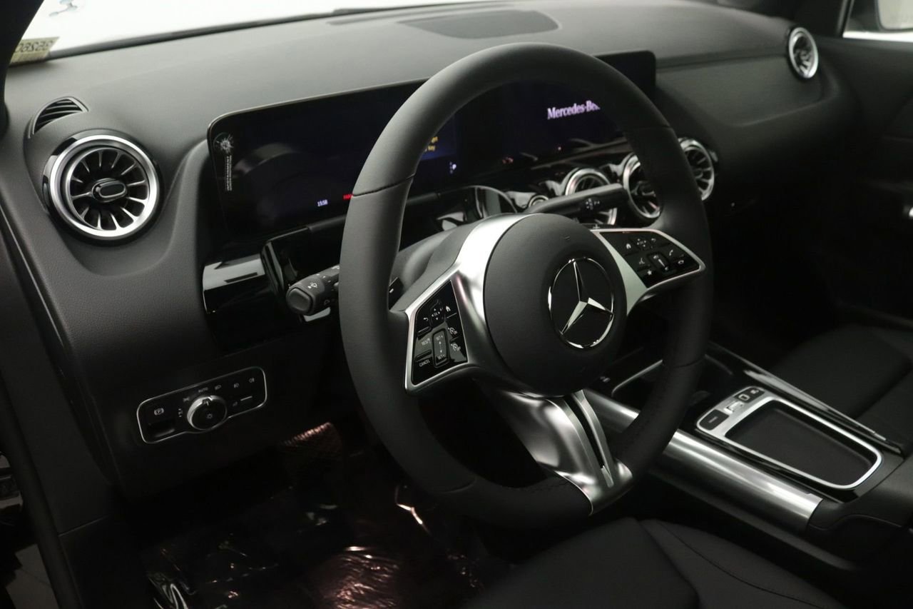 New 2026 Mercedes-Benz GLA 250 image 5