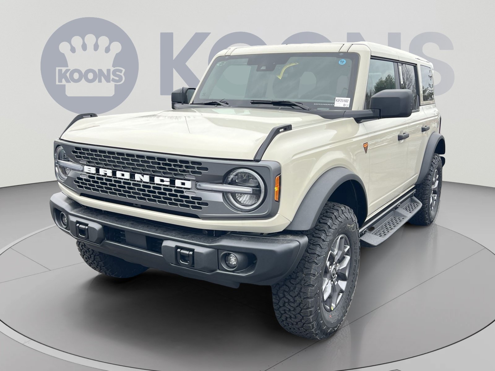 New 2025 Ford Bronco Badlands AWD/4WD image 1