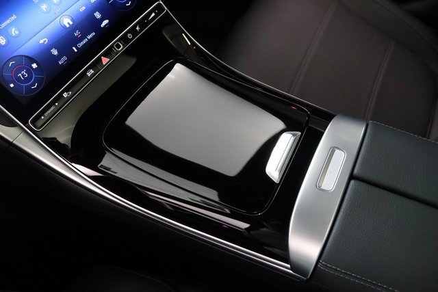 Certified 2025 Mercedes-Benz C 300 4MATIC Sedan image 27