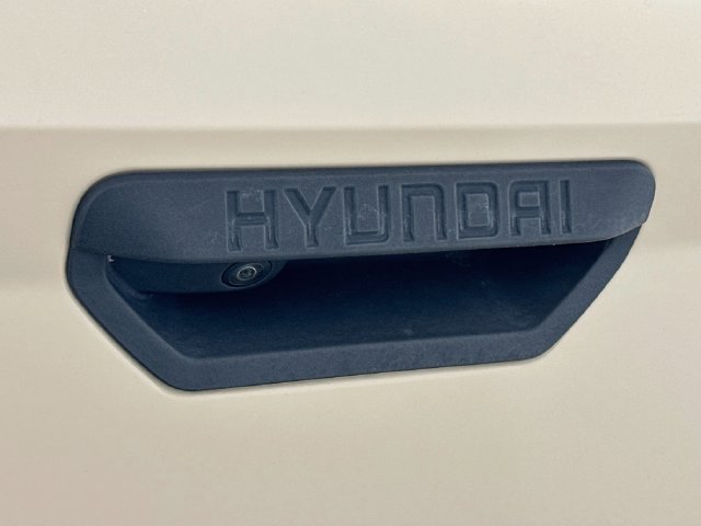 Used 2022 Hyundai Santa Cruz SEL w/ Activity Package FWD image 25
