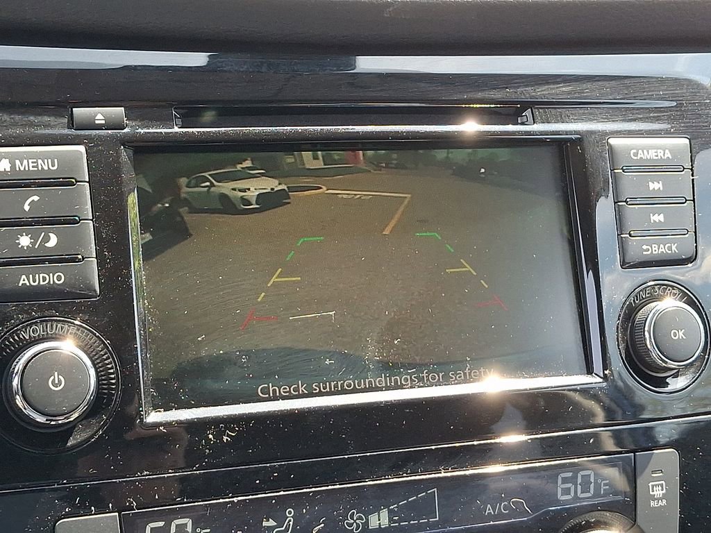 Used 2019 Nissan Rogue SV AWD/4WD image 19