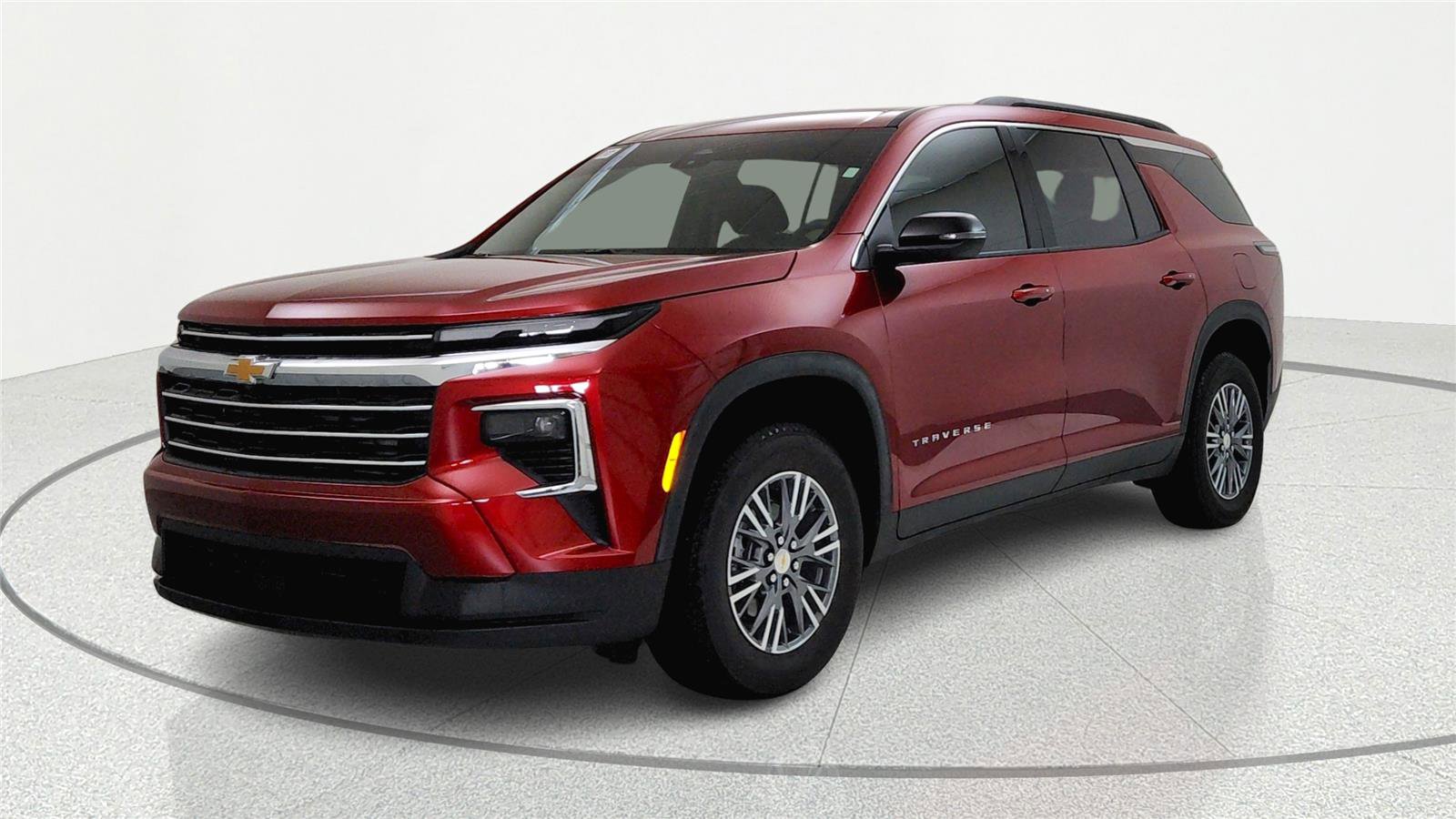Used 2026 Chevrolet Traverse LT image 2