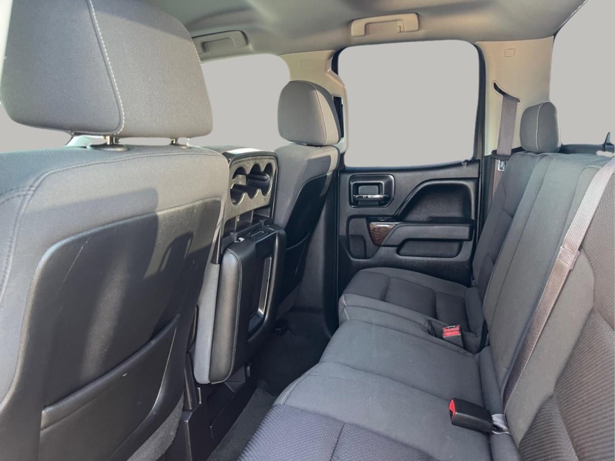 Used 2015 GMC Sierra 1500 SLE image 23