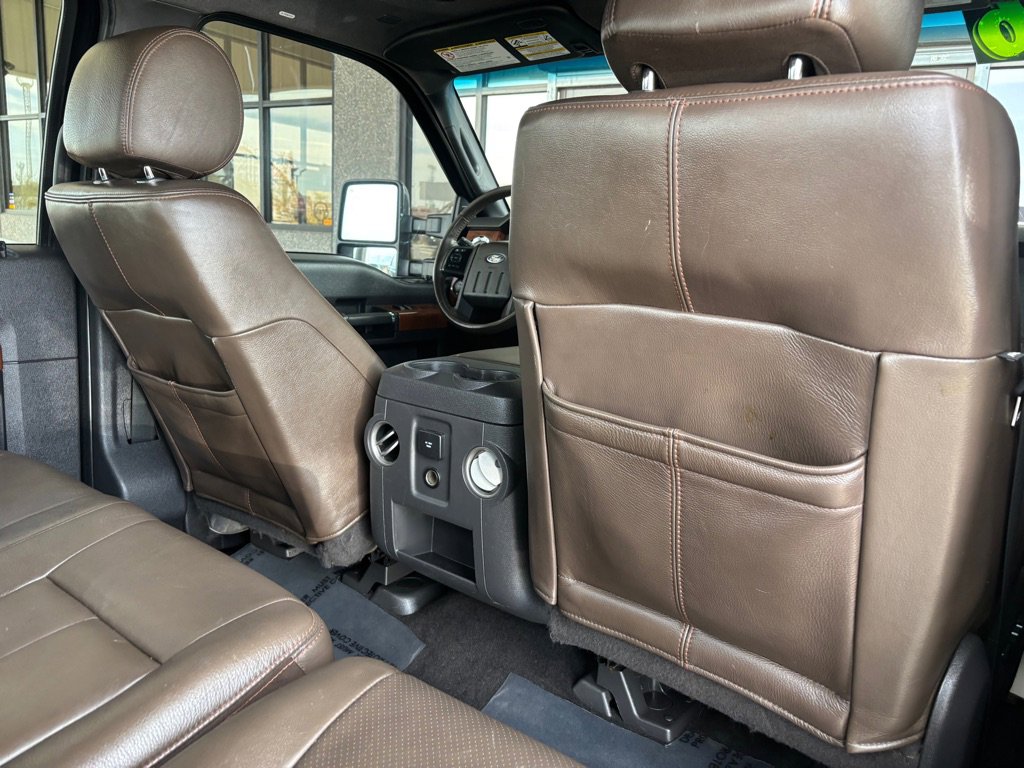 Used 2016 Ford F250 King Ranch w/ King Ranch w/Chrome Package AWD/4WD image 30