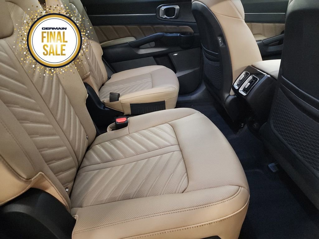 Certified 2025 Kia Sorento SX Prestige image 18