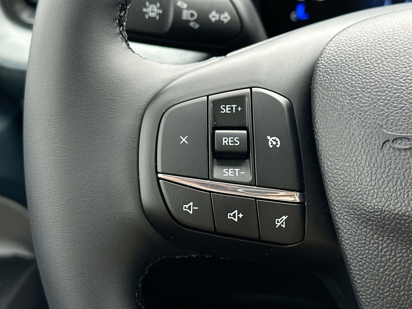 New 2026 Ford Maverick XLT w/ XLT Luxury Package image 21