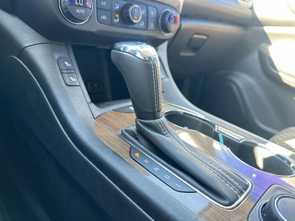 Used 2019 GMC Acadia SLE image 33