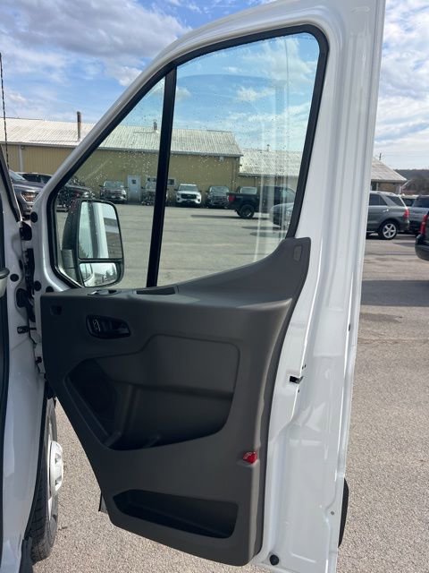 Used 2026 Ford Transit 250 148 Medium Roof Extended AWD w/ Load Area Protection Package image 48