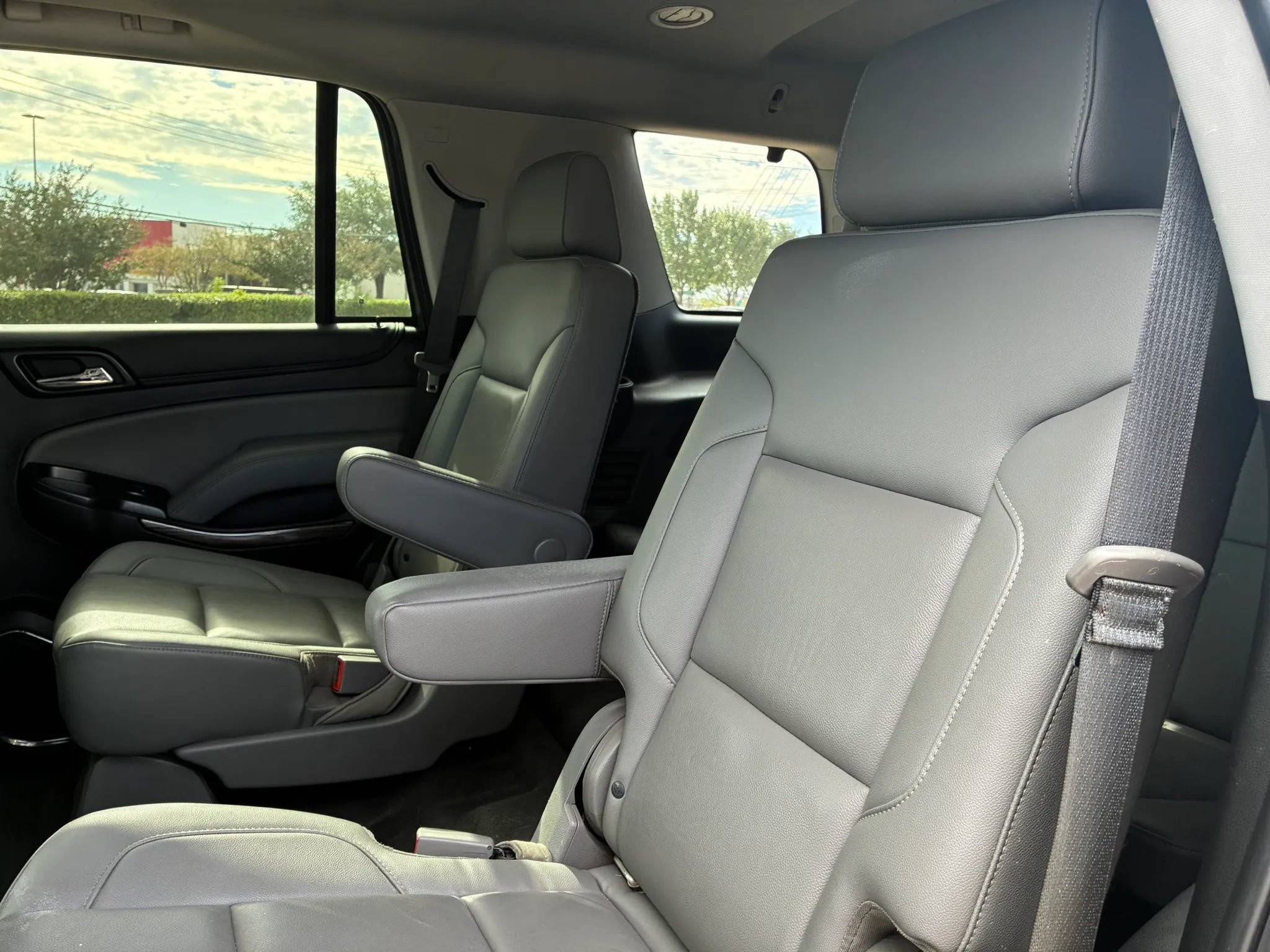 Used 2019 Chevrolet Tahoe LT RWD image 16