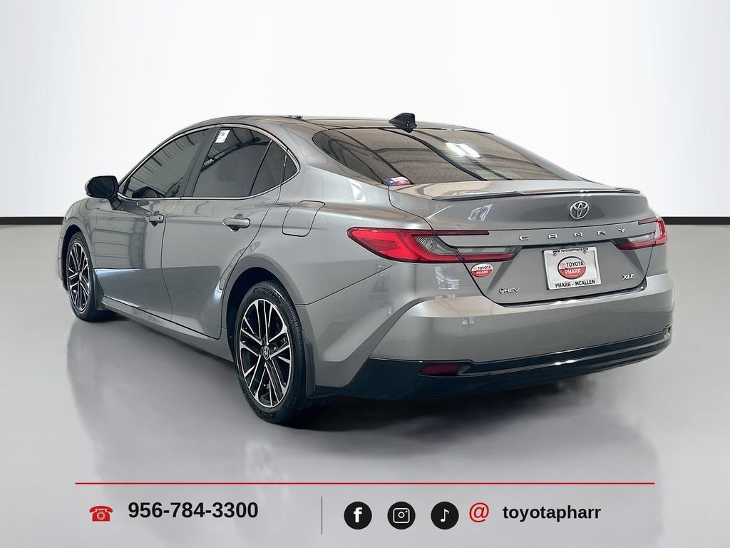 Used 2025 Toyota Camry XLE w/ Premium Package FWD image 7