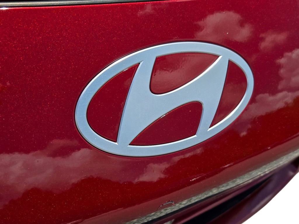 Used 2025 Hyundai Ioniq 6 SE RWD image 5