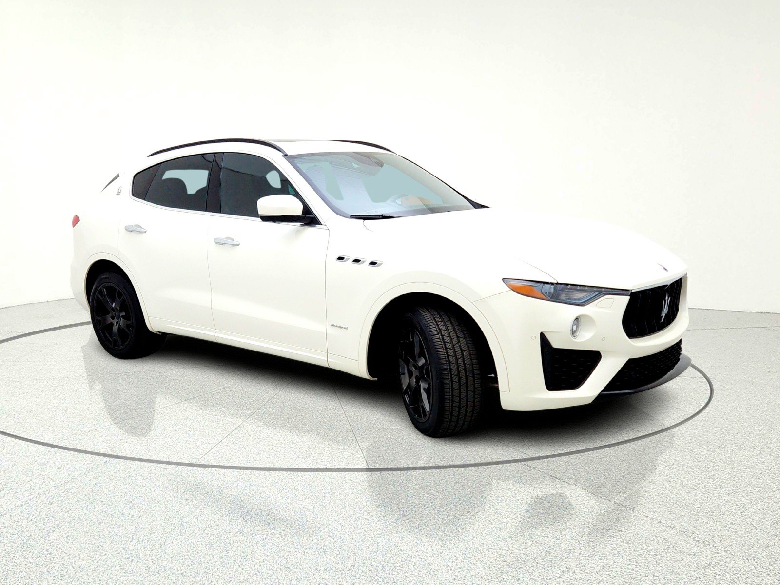Used 2019 Maserati Levante S GranSport image 6