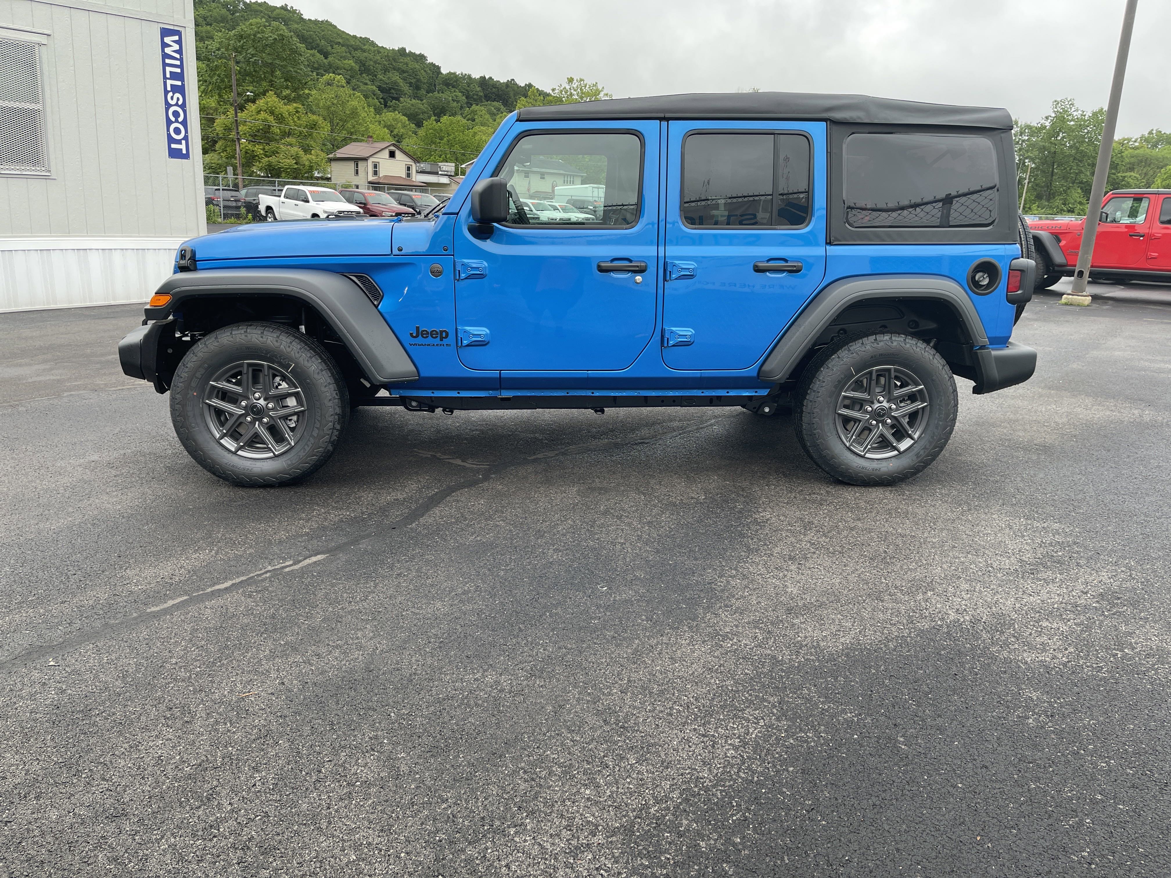 New 2025 Jeep Wrangler Sport S image 3