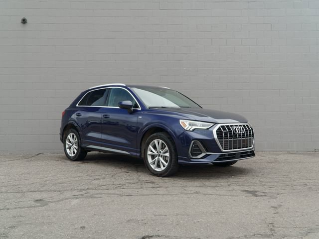 Used 2022 Audi Q3 2.0T Premium Plus image 9