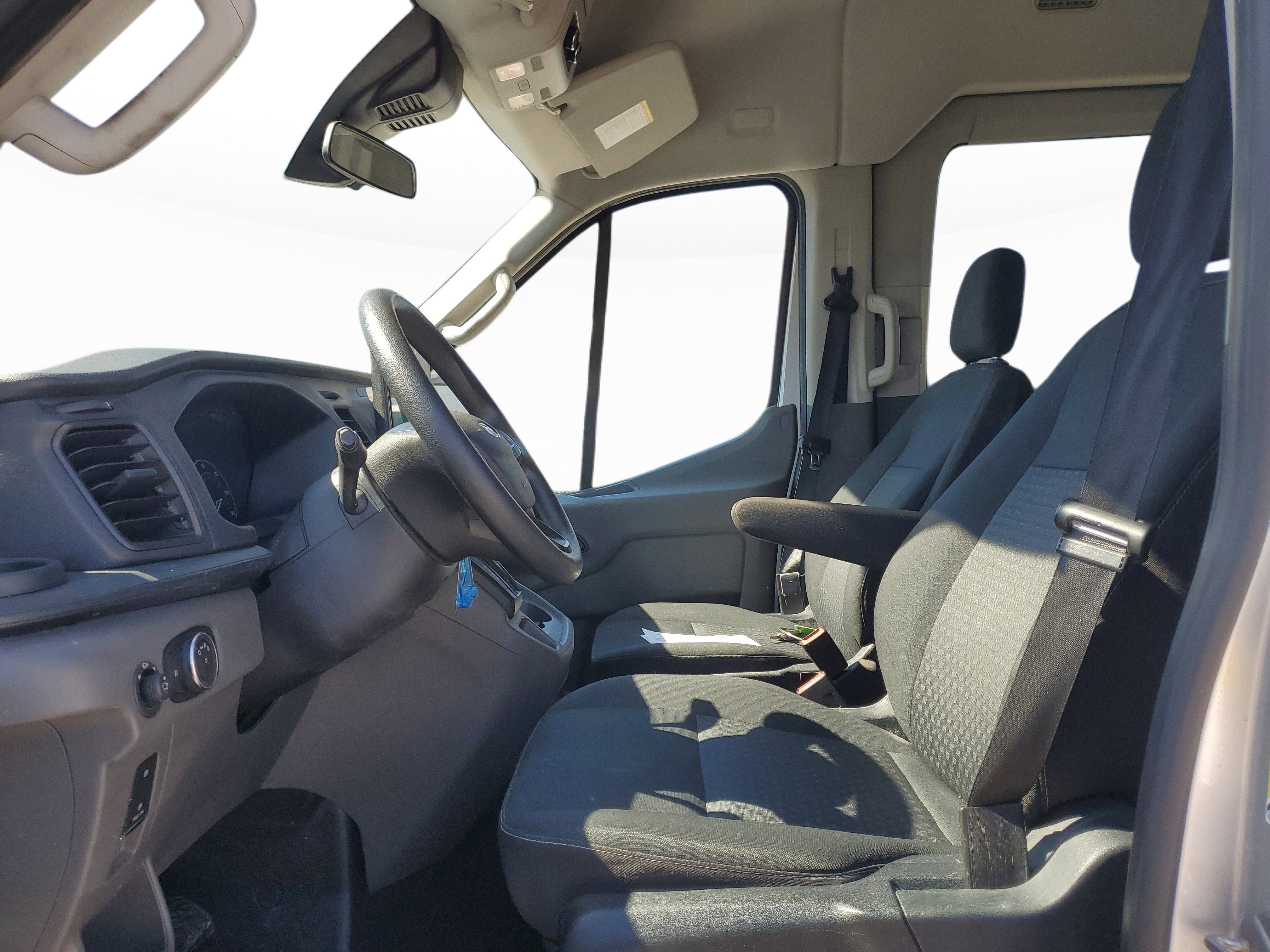 Used 2022 Ford Transit 350 XLT image 11